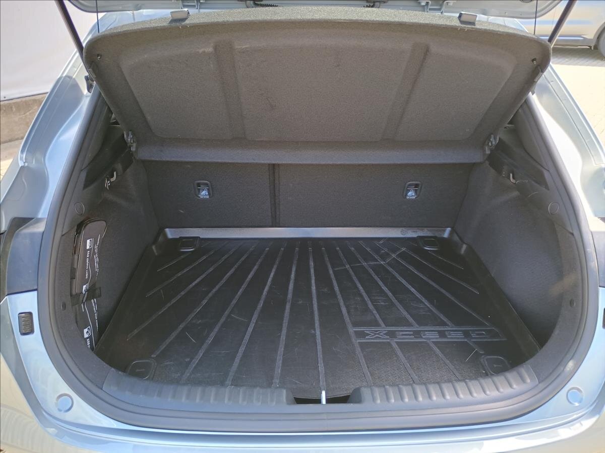 KIA XCeed Hatchback 1,5 l 103 kw