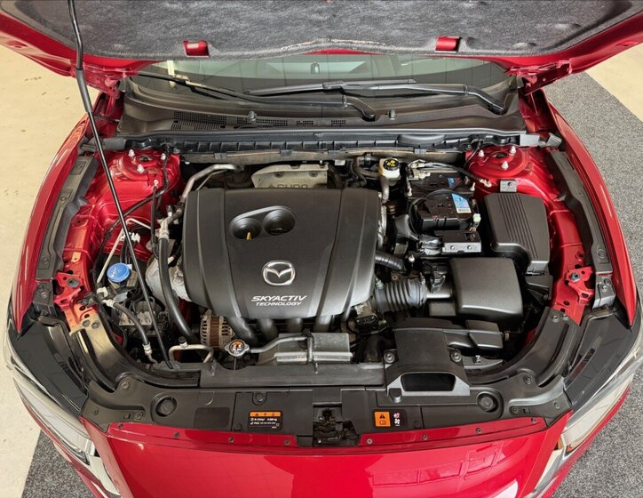 Mazda 6 Sedan 2,0 l 121 kw