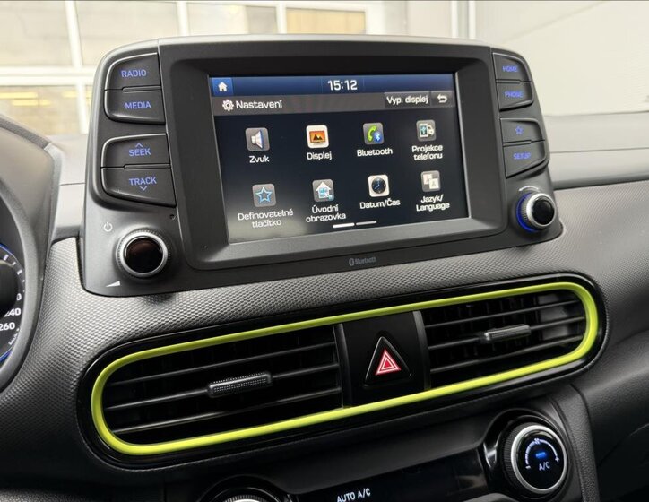 Hyundai Kona SUV / Terénní 1,6 l 130 kw