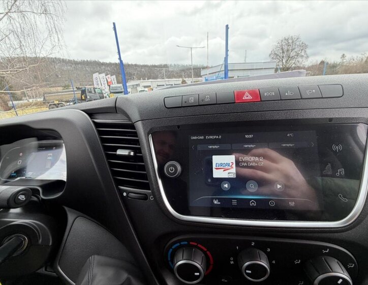 Iveco Daily Valník 3,0 l 129 kw