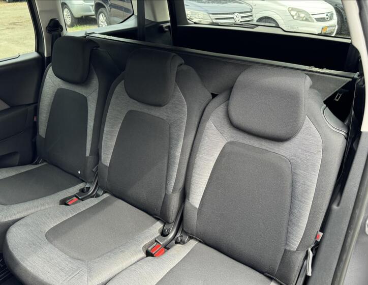 Citroën Grand C4 SpaceTourer 37