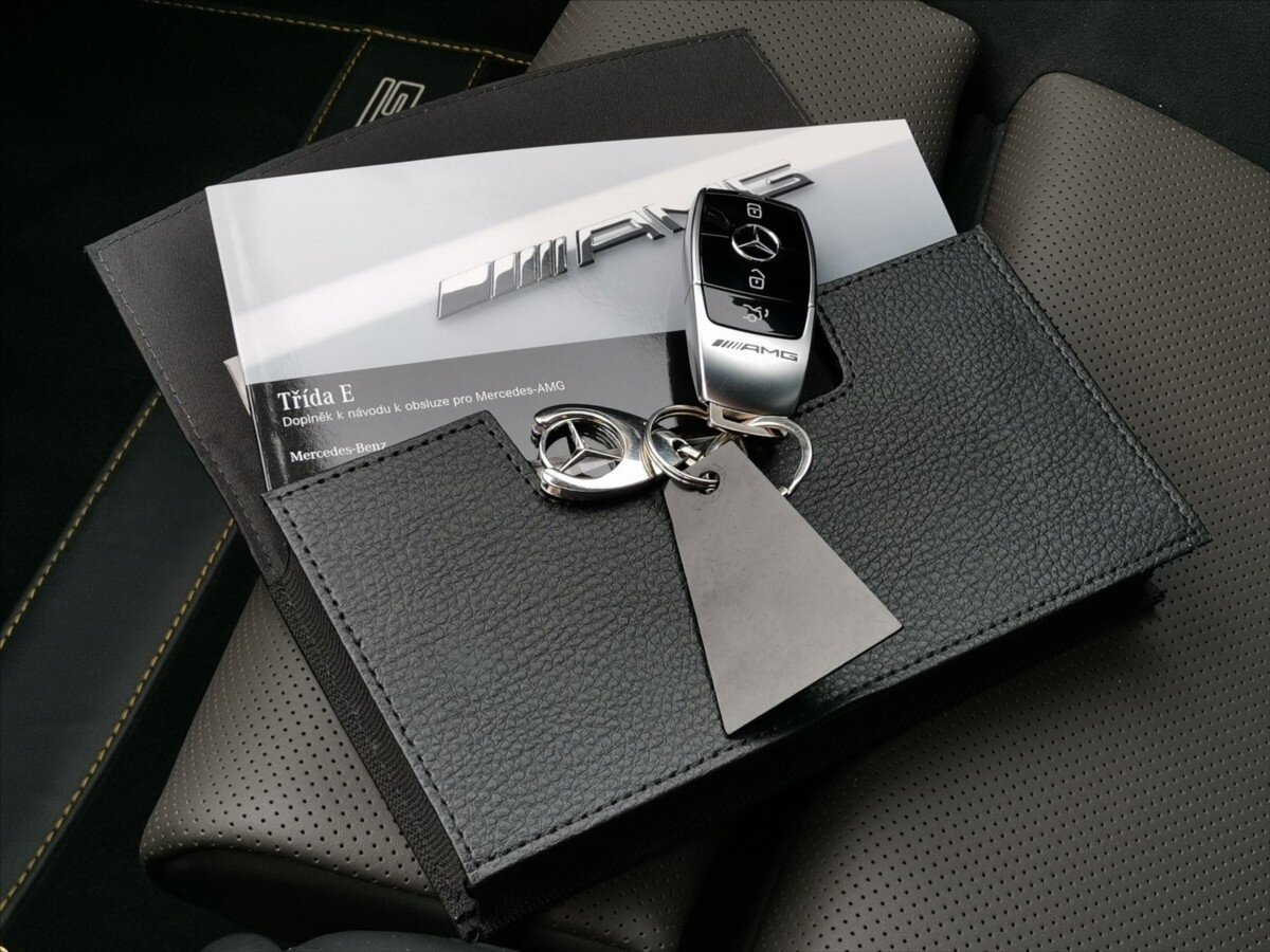 Mercedes-Benz Třídy E