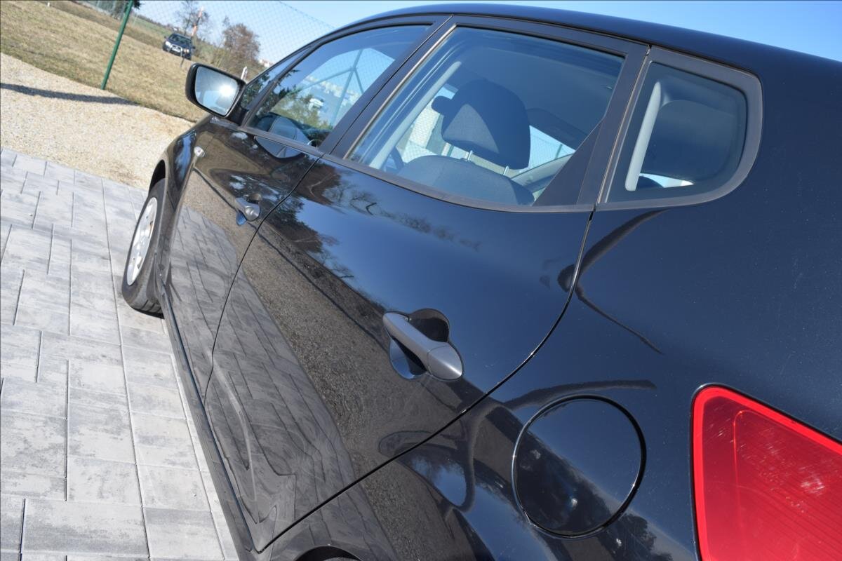 KIA Venga Kombi 1,4 l 66 kw