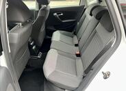 Volkswagen Polo 12