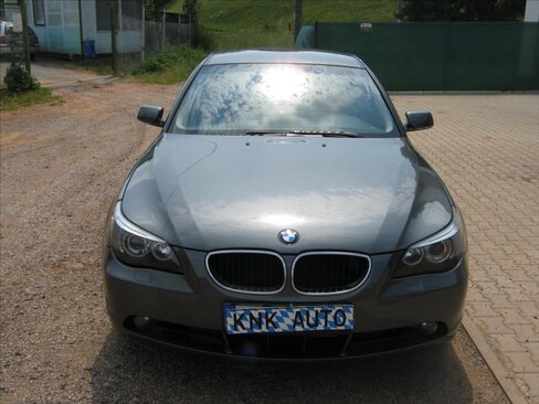 BMW Řada 5 Sedan / Limuzína 2,5 l 160 kw