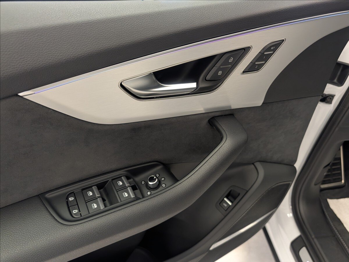 Audi Q7 Kombi 3,0 l 210 kw