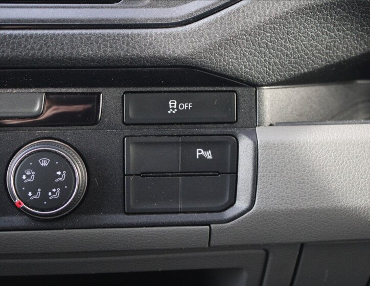 Volkswagen Crafter Skříň 2,0 l 103 kw