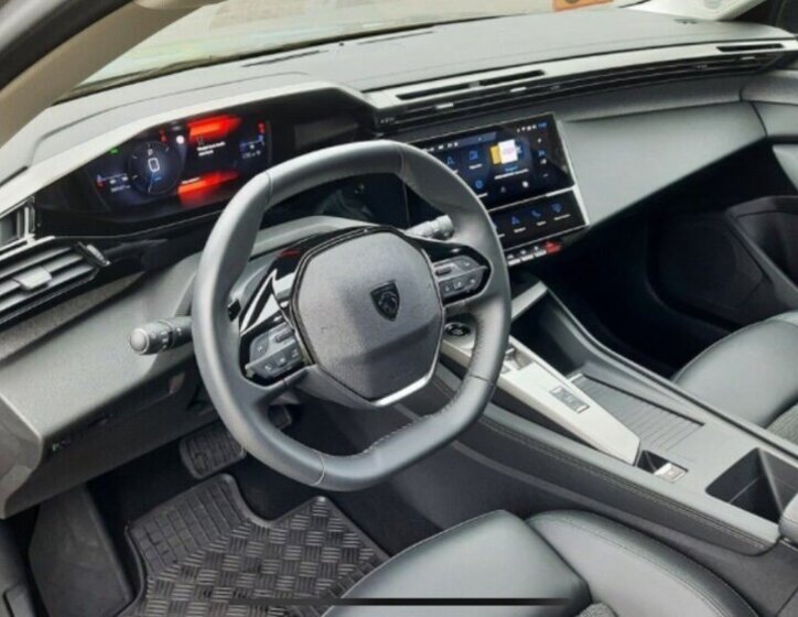 Peugeot 308 SUV 0,0 96 kw