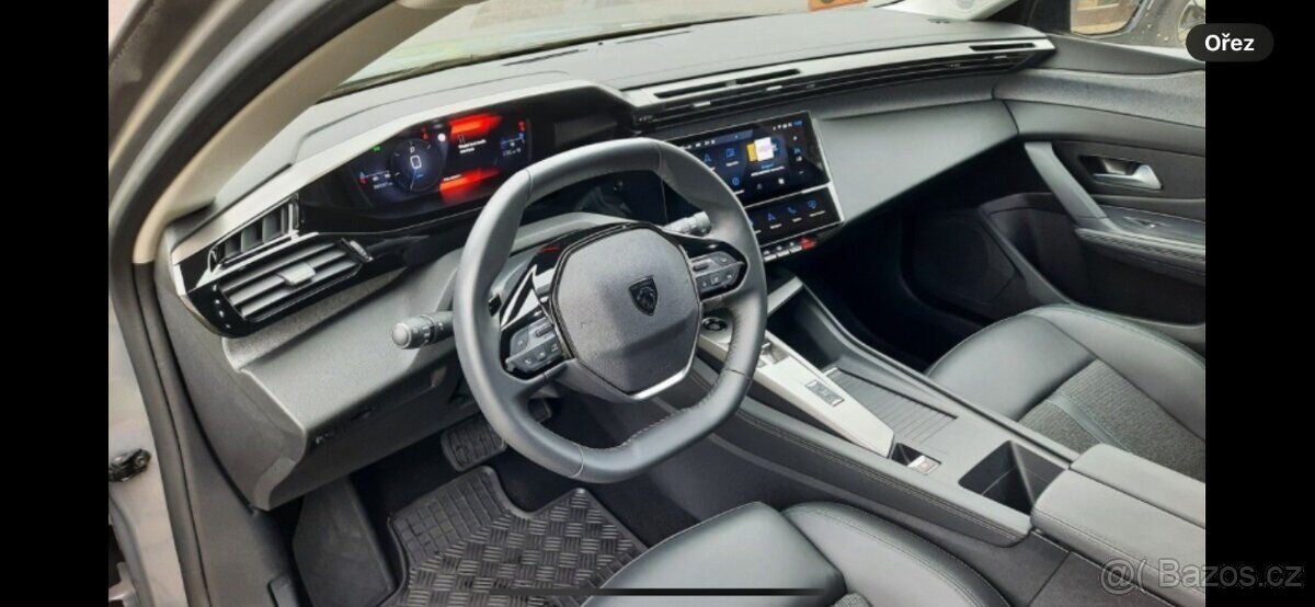 Peugeot 308 SUV 0,0 96 kw