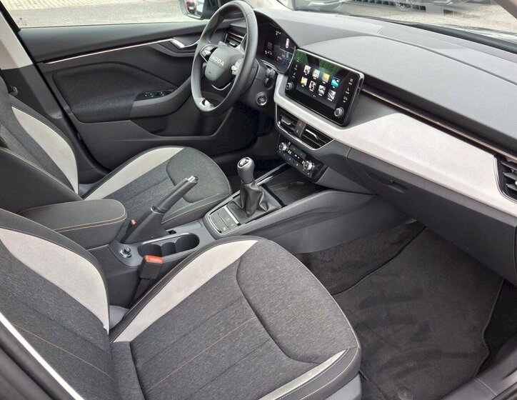 Škoda Kamiq SUV 999,0 85 kw