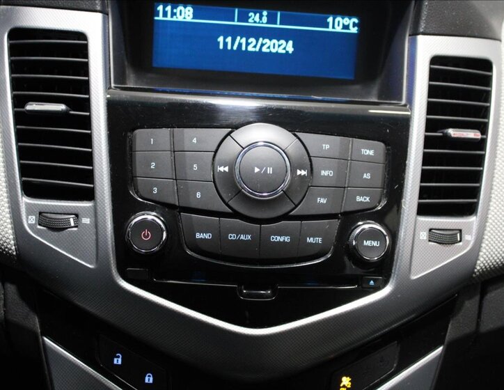 Chevrolet Cruze Sedan / Limuzína 2,0 l 120 kw