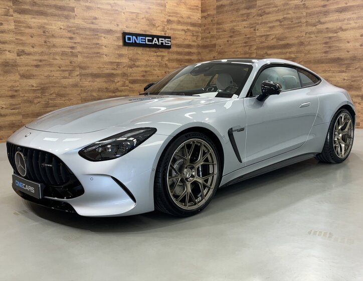 Mercedes-Benz AMG GT Kupé 4,0 l 430 kw