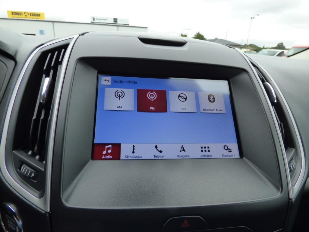 Ford S-MAX MPV 2,0 l 110 kw