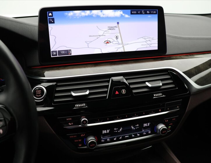 BMW Řada 5 Kombi 3,0 l 250 kw