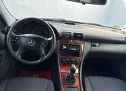 Mercedes-Benz Třídy C Sedan 1,8 l 105 kw
