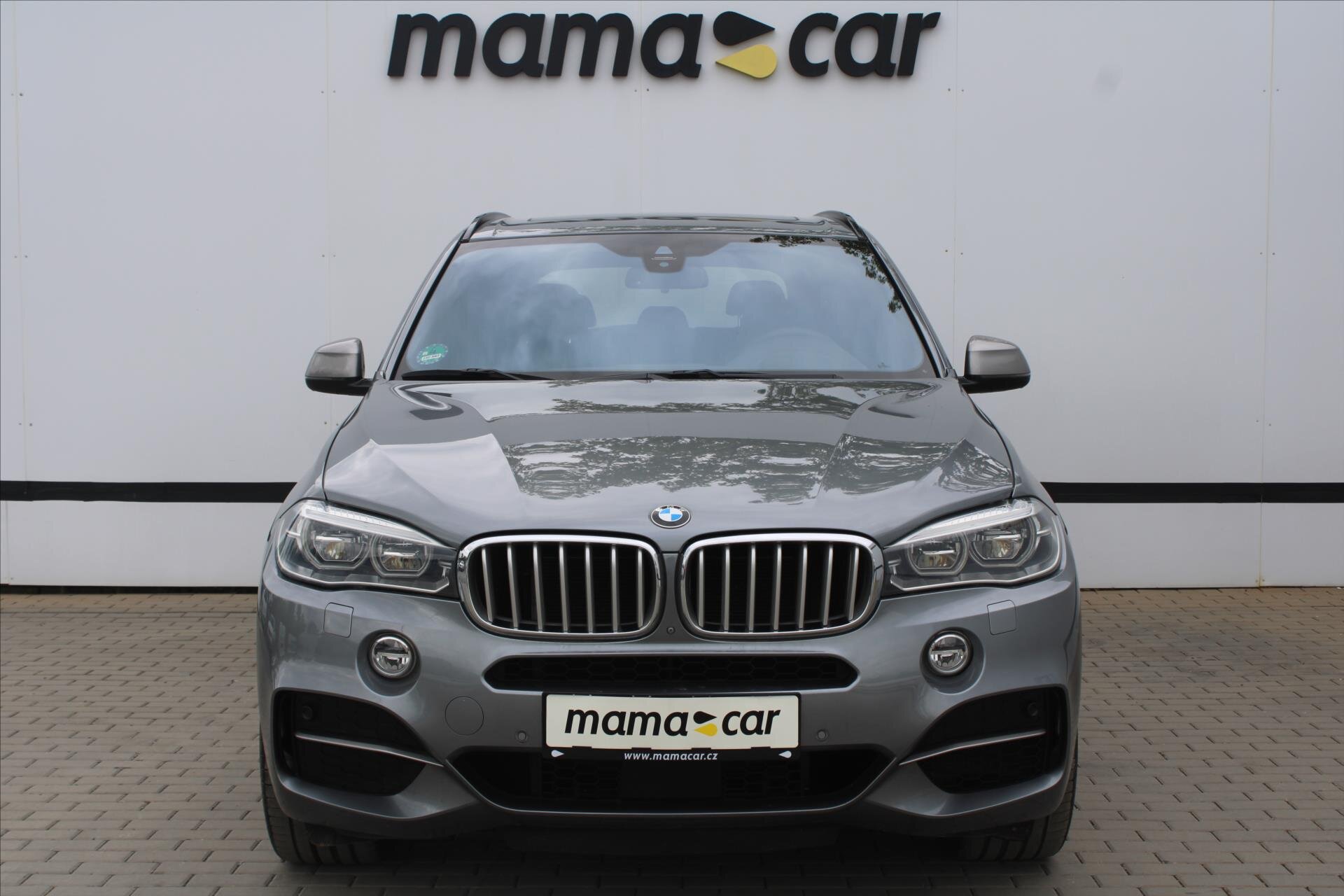 BMW X5 SUV 3,0 l 280 kw