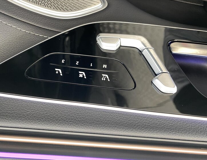 Mercedes-Benz EQS SUV / Terénní 0,0 330 kw