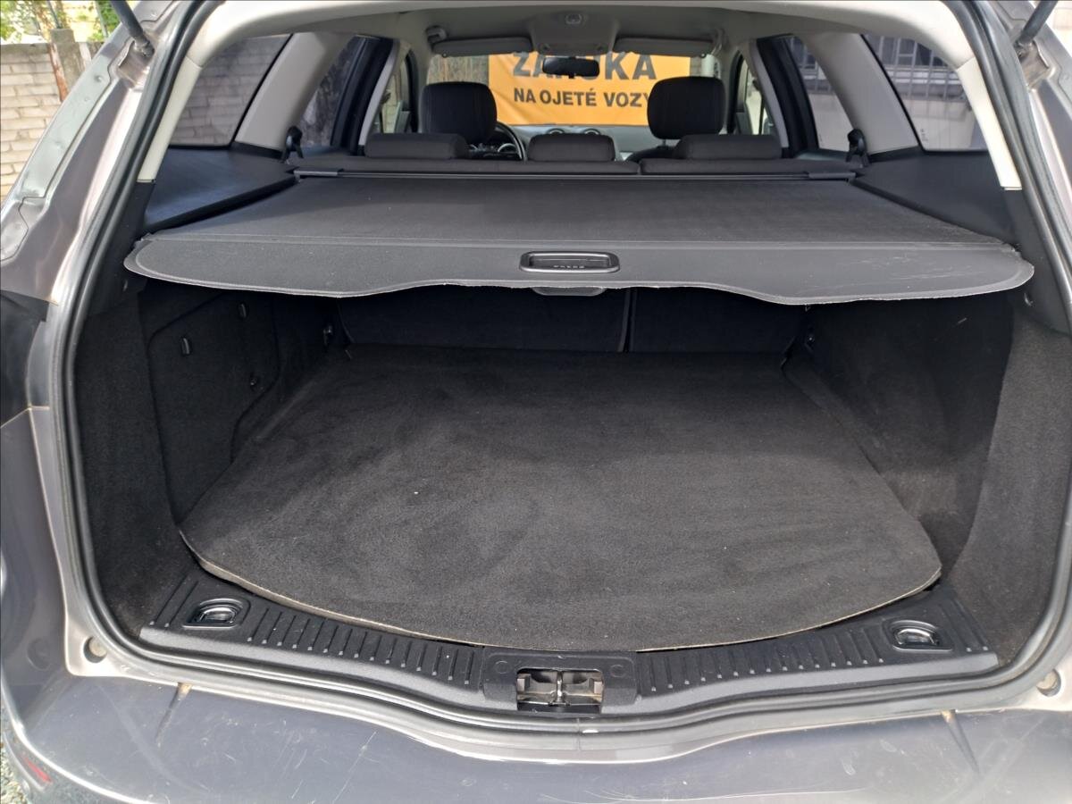 Ford Mondeo Kombi 2,0 l 120 kw