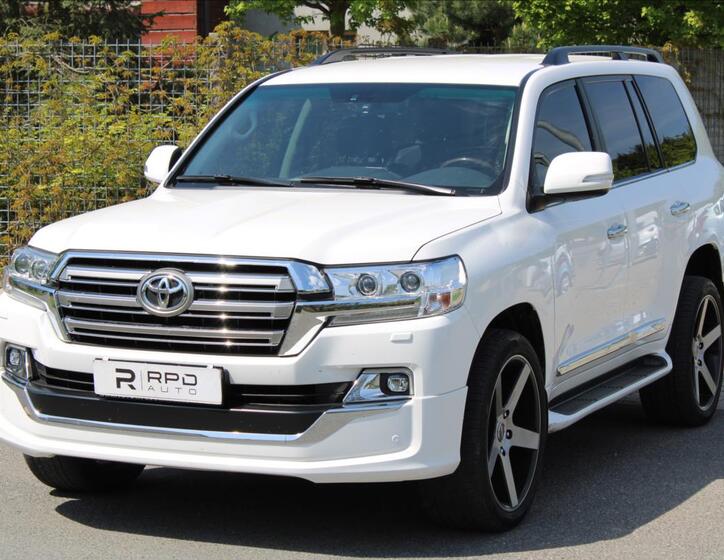 Toyota Land Cruiser 3