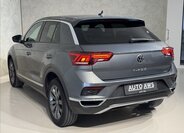Volkswagen T-Roc SUV 1,5 l 110 kw