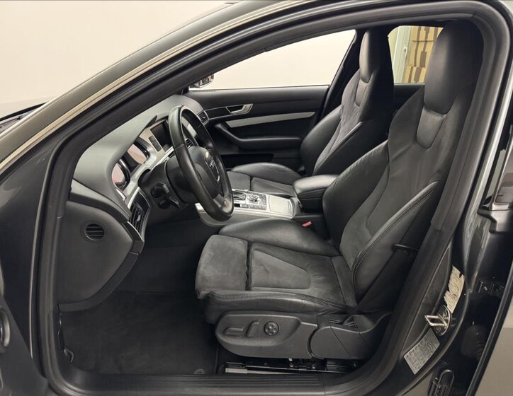 Audi A6 Sedan 2,7 l 140 kw