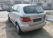 Mercedes-Benz Třídy B MPV 2,0 l 103 kw