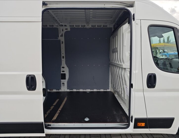 Citroën Jumper Skříň 2,2 l 103 kw