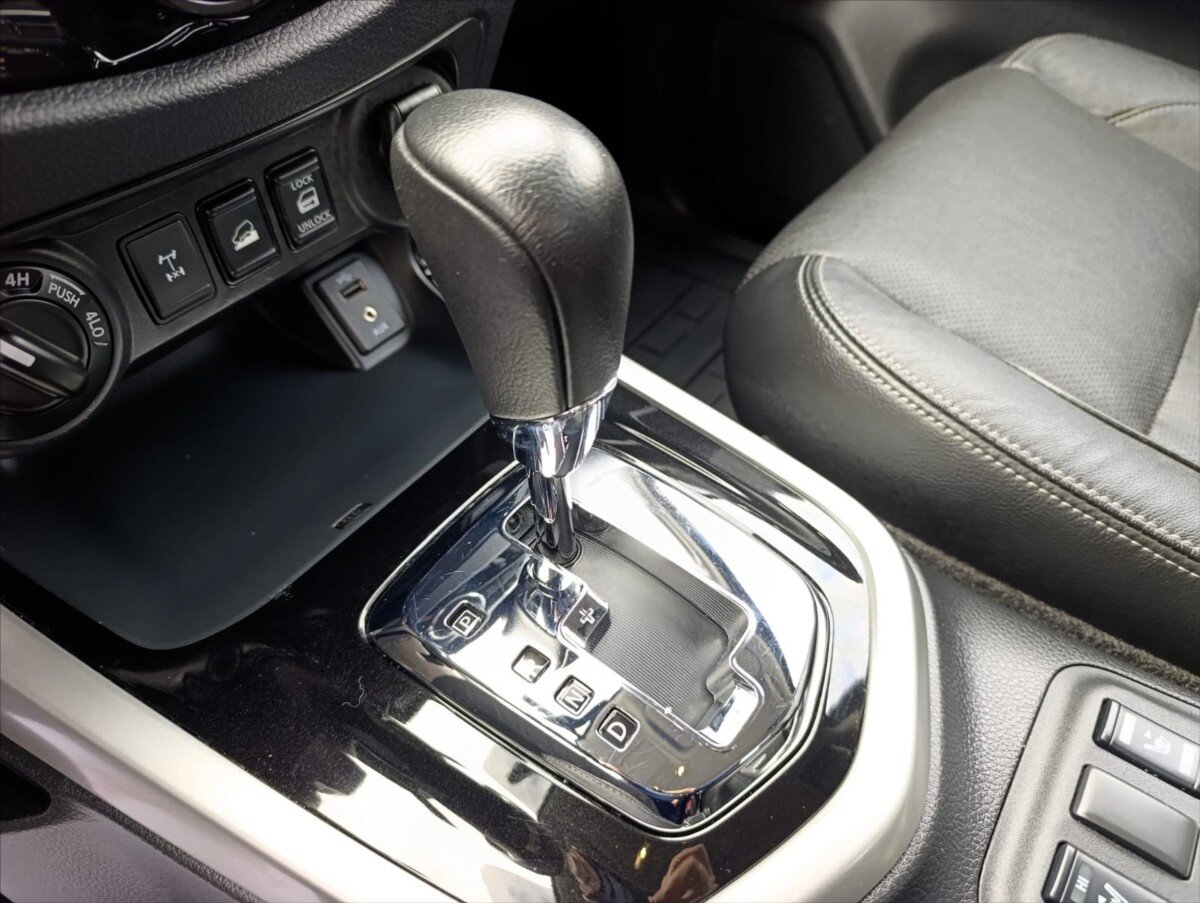 Renault Alaskan Pick-up 2,3 l 140 kw