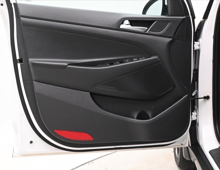 Hyundai Tucson SUV 2,0 l 100 kw