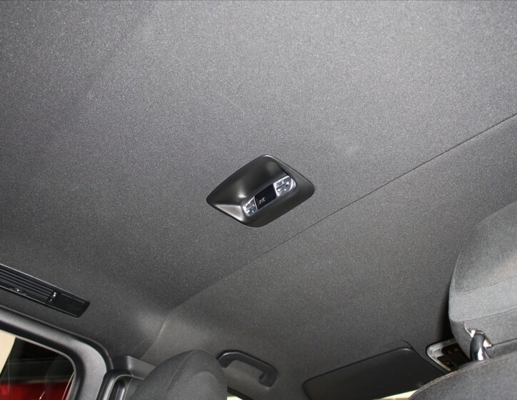 Mercedes-Benz Třídy V 28