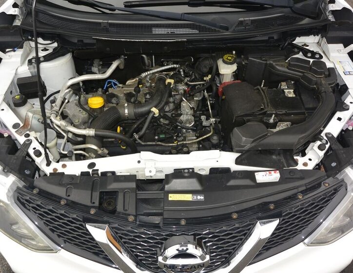 Nissan Qashqai SUV / Terénní 1,2 l 85 kw