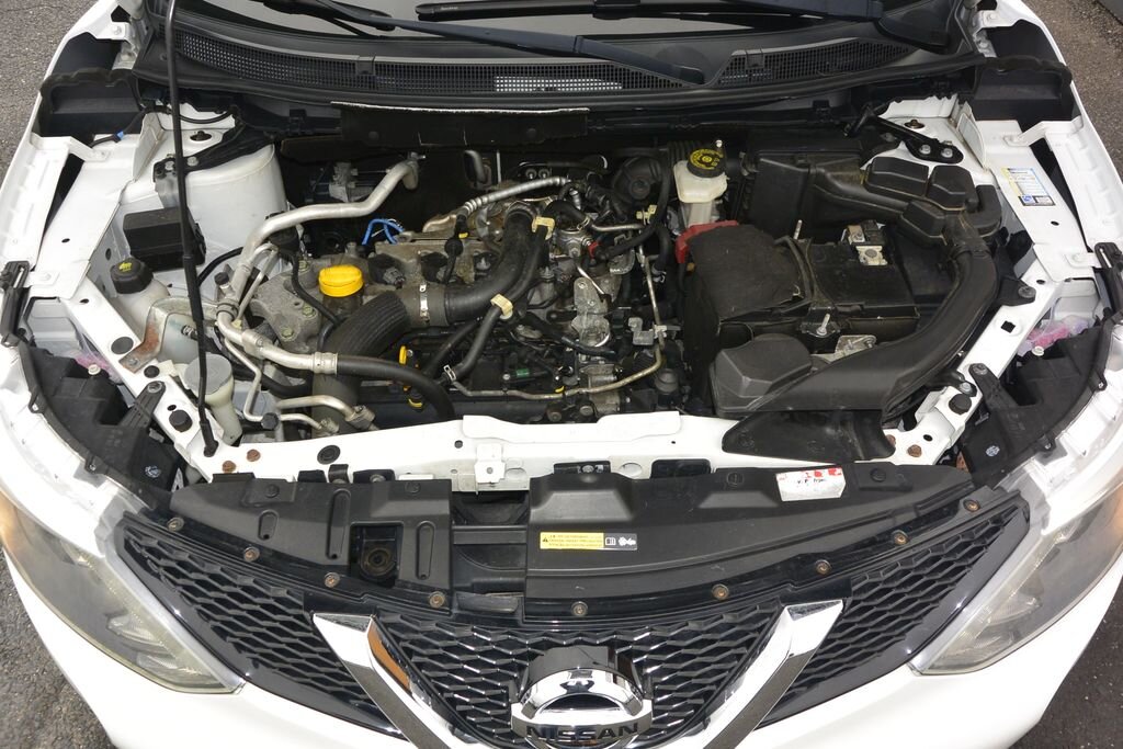 Nissan Qashqai SUV / Terénní 1,2 l 85 kw