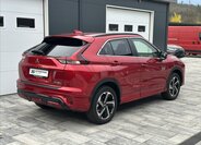 Mitsubishi Eclipse Cross Kombi 2,4 l 138 kw