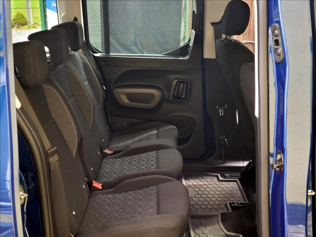 Peugeot Rifter MPV 1,5 l 96 kw