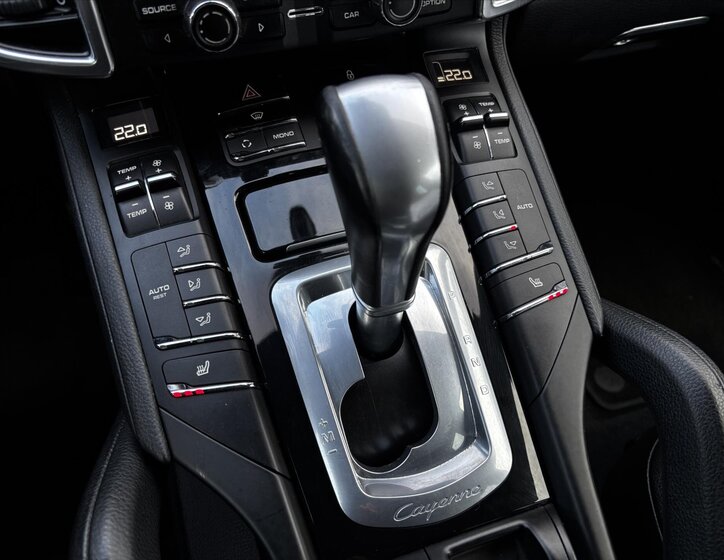 Porsche Cayenne SUV / Terénní 3,0 l 155 kw