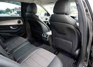 Mercedes-Benz Třídy E 27