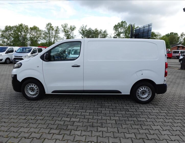 Opel Vivaro Ostatní 1,5 l 75 kw