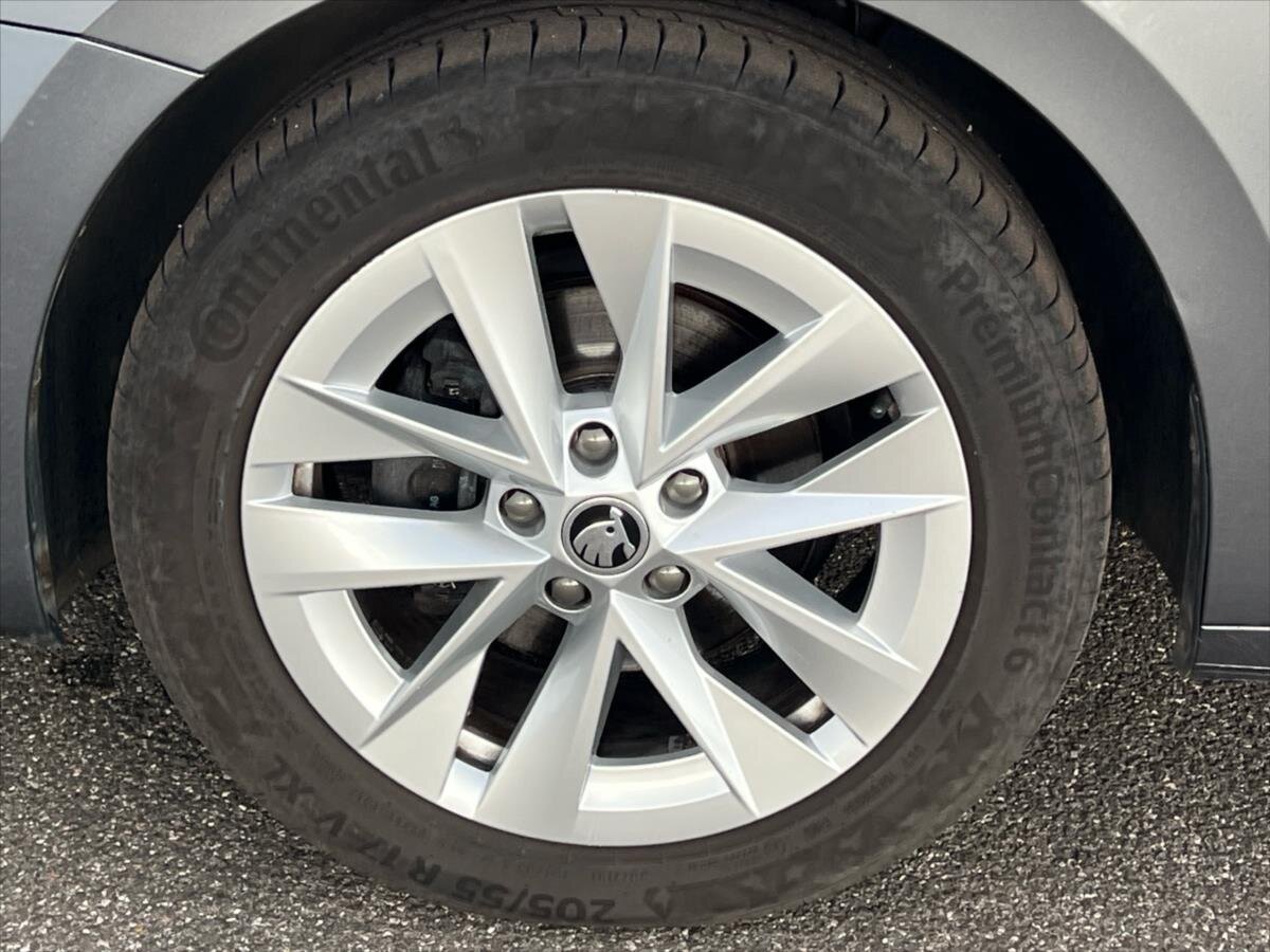 Škoda Octavia Kombi 1,5 l 110 kw