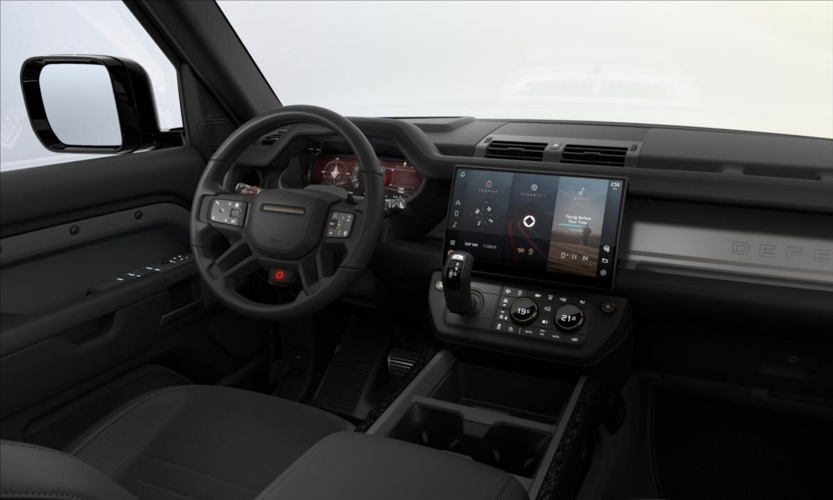 Land Rover Defender SUV / Terénní 4,4 l 467 kw