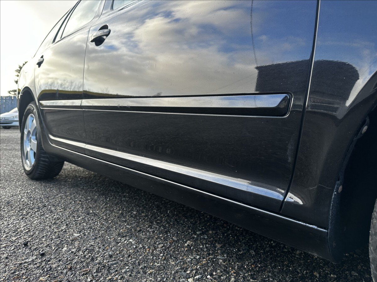 Škoda Octavia Kombi 1,8 l 118 kw