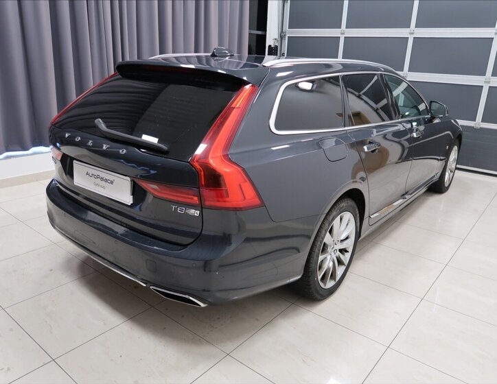 Volvo V90 3