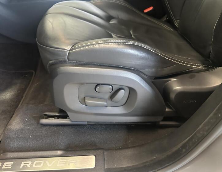 Land Rover Range Rover Evoque 14