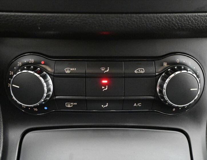 Mercedes-Benz Třídy B Kombi 1,6 l 90 kw