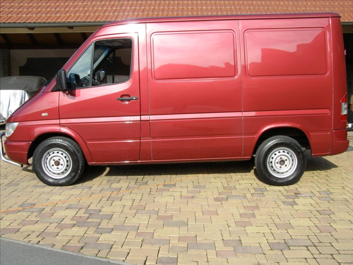 Mercedes-Benz Sprinter