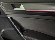 Volkswagen Golf Hatchback 2,0 l 213 kw