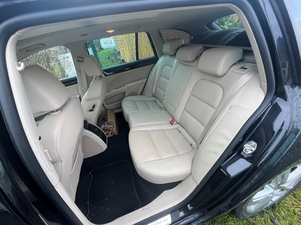 Škoda Superb Kombi 0,0 0