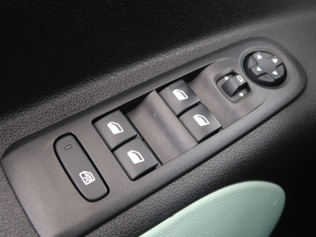 Citroën Berlingo MPV 1,5 l 75 kw