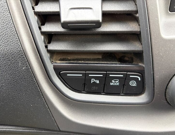 Ford Transit Skříň 2,0 l 79 kw