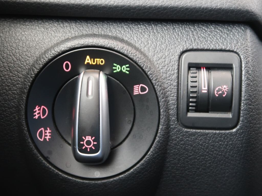 Volkswagen Tiguan SUV / Terénní 2,0 l 147 kw