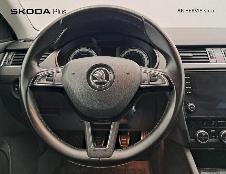 Škoda Octavia 14